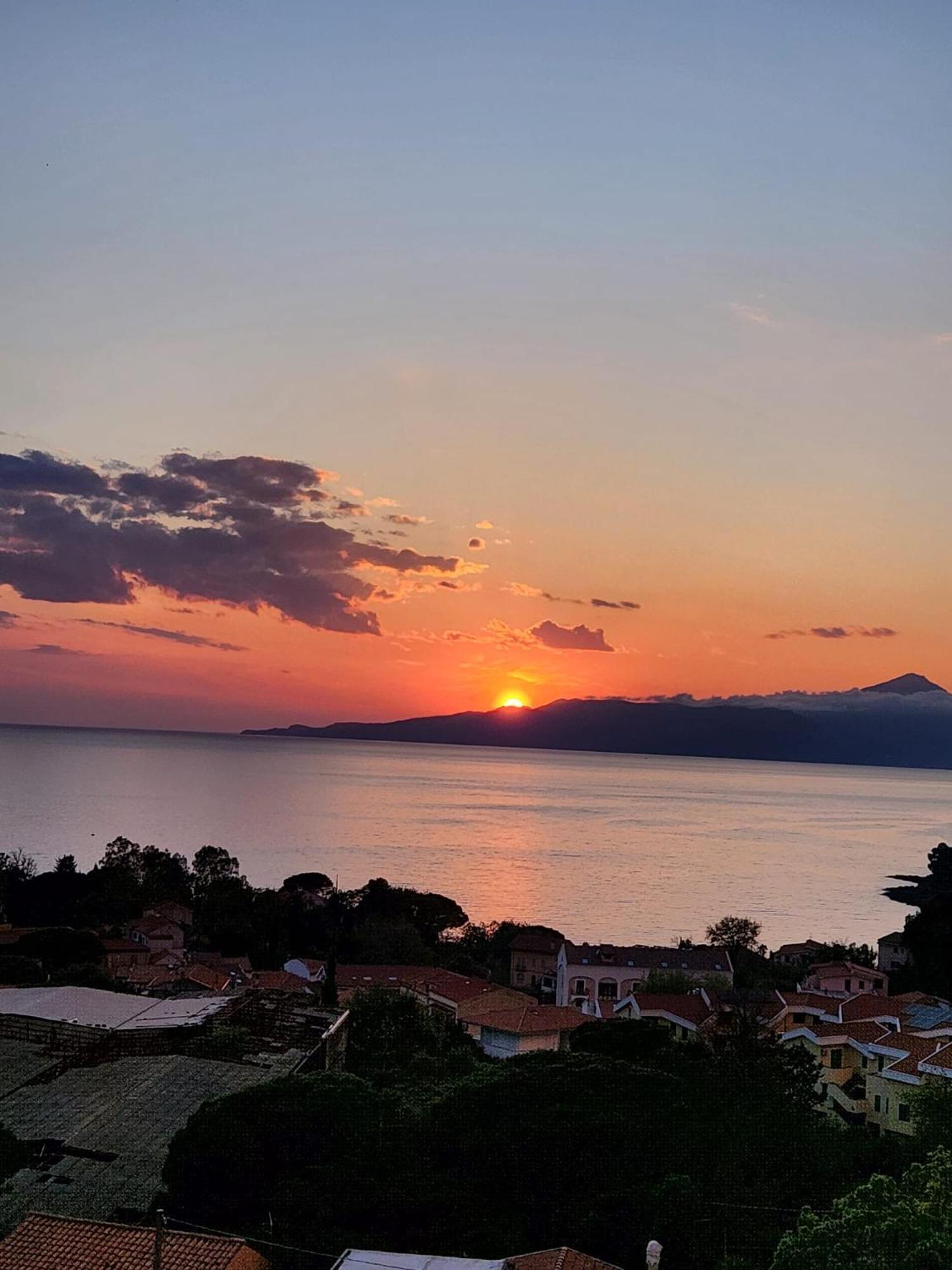 Villa Venezuela 1° Piano Maratea Eksteriør billede